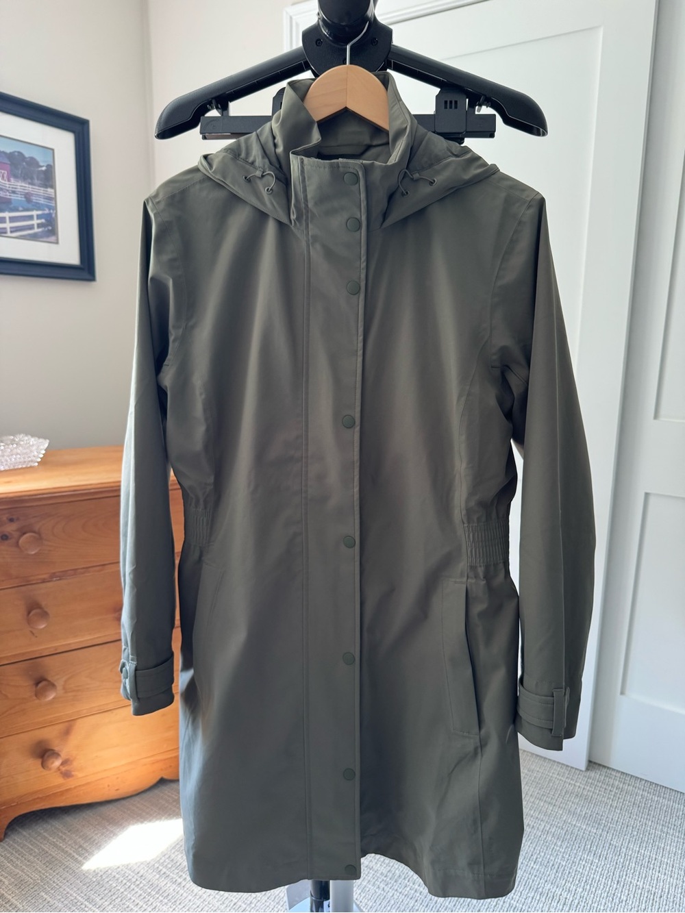 Athleta Rainout Sutro long trench